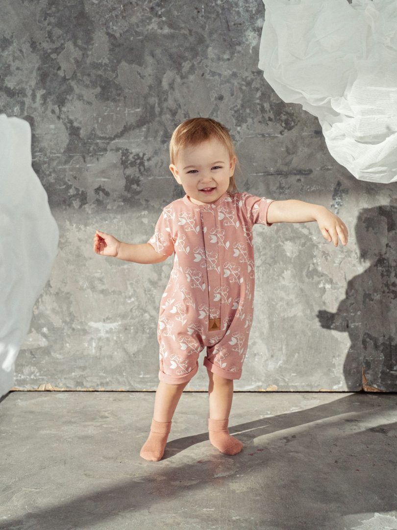 Dziecięcy Rampers Koralowy w Bawełenki