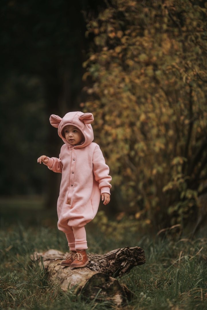 Kombinezon Dziecięcy Różowy - odcień Brzoskwiniowy